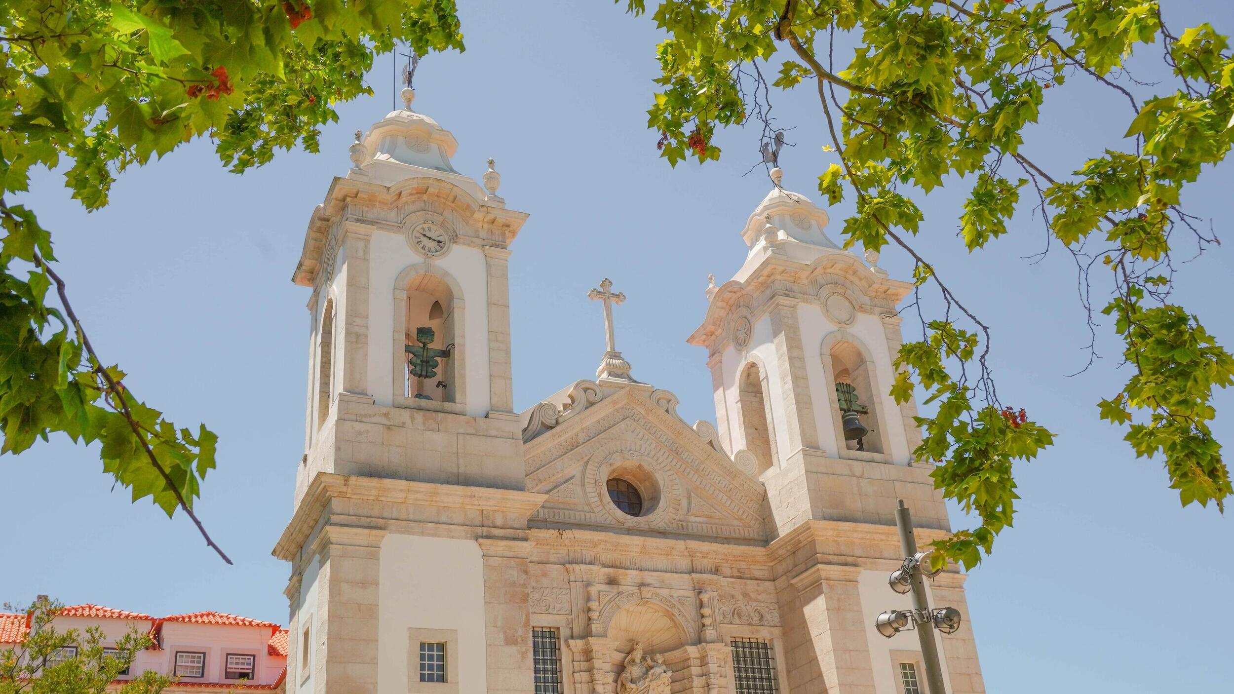 Capela da Vista Alegre e túmulo de D. Manuel de Moura Manuel