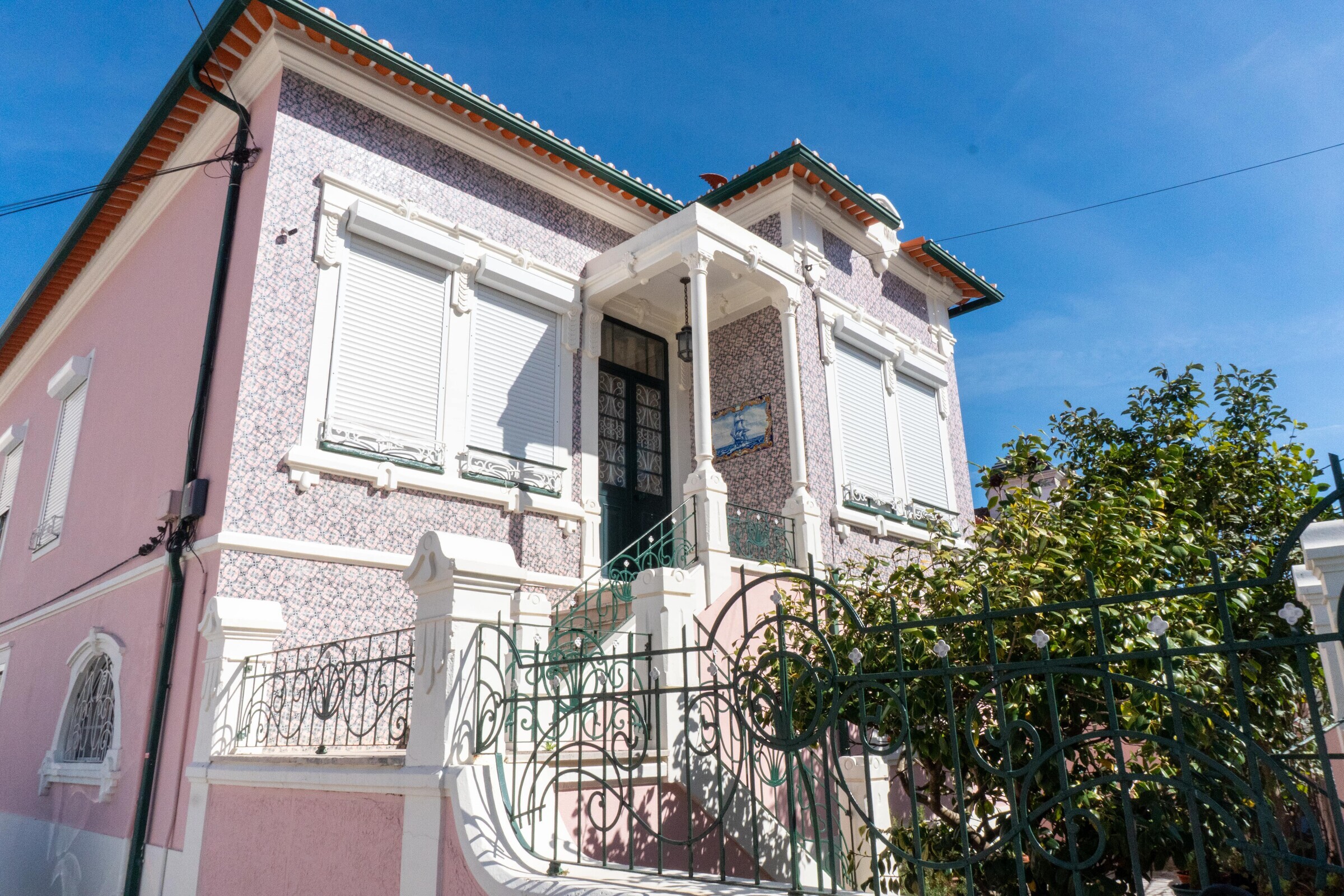 Arte Nova no centro histórico de Ílhavo - visita auto-orientada