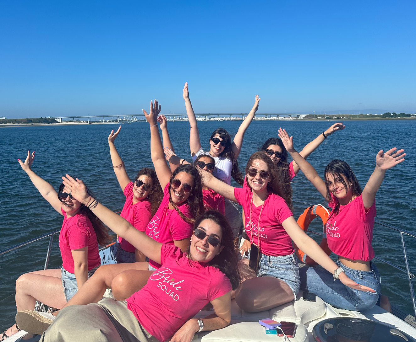Despedida de Solteira (o) a bordo com a Aveiro Boat Experience