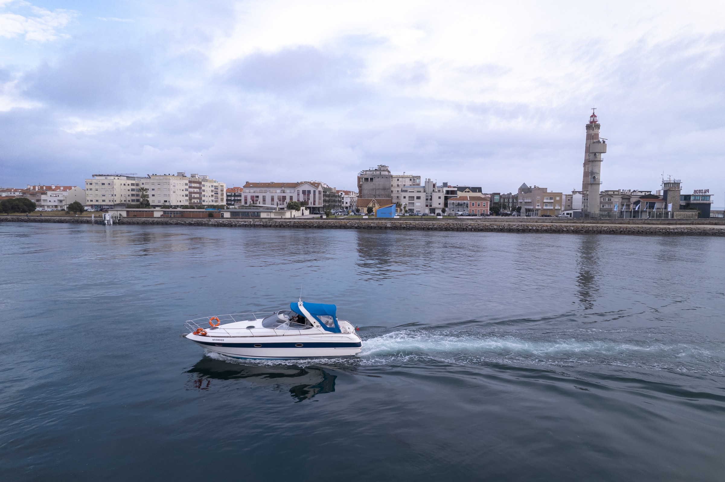 Team Building a bordo com a Aveiro Boat Experience