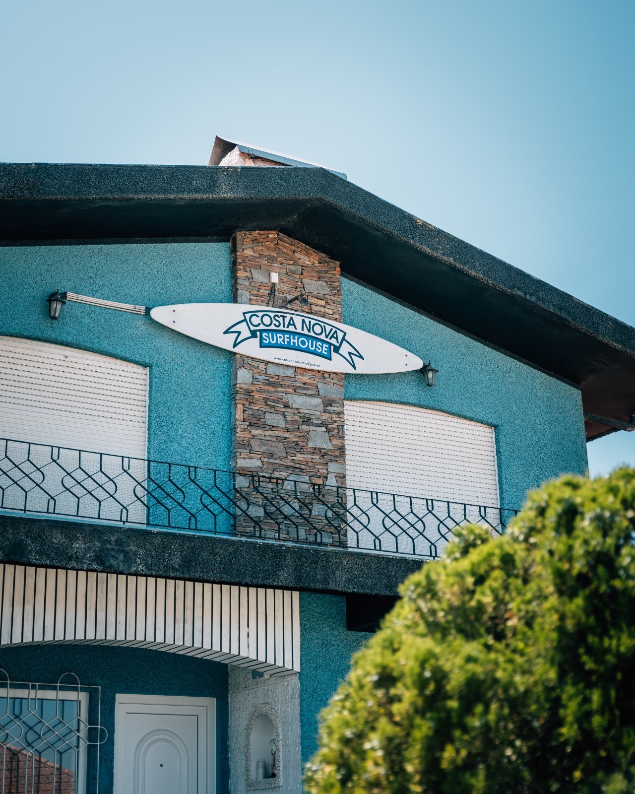 Costanova Surfhouse, AL